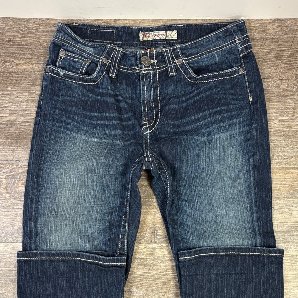 👖 BKE “Harper” Crop Jeans – Signature Stitch Size 28 | Dark Wash | Buckle